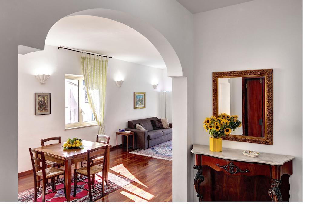 Caruso 1 By Villasandco Rentalsorrento Quarto foto